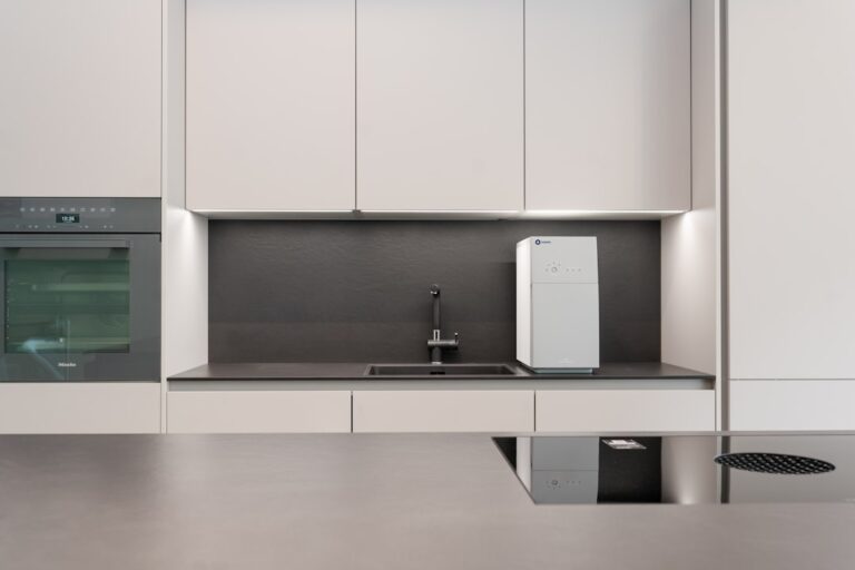 Comparing Top Brands: Which Kitchen Appliance is Right for You?